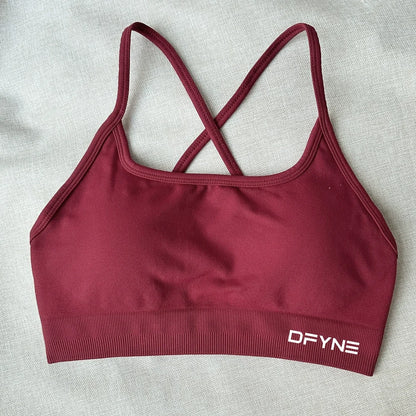 Backless Seamless Sports Bra – Medium Support, Padded & Stretchy for Yoga & Gym