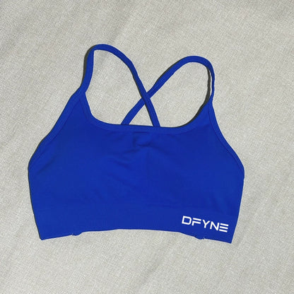 Backless Seamless Sports Bra – Medium Support, Padded & Stretchy for Yoga & Gym